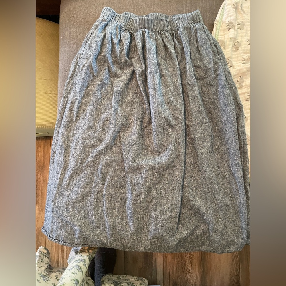 Classic Chambray Gathered Midi Skirt - Unbranded